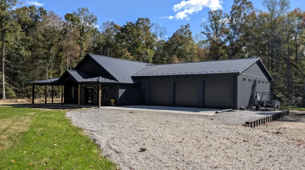 Licensed roof installation for homes in Hillsboro, KY by Sunset Standing Seam Metal Roofing