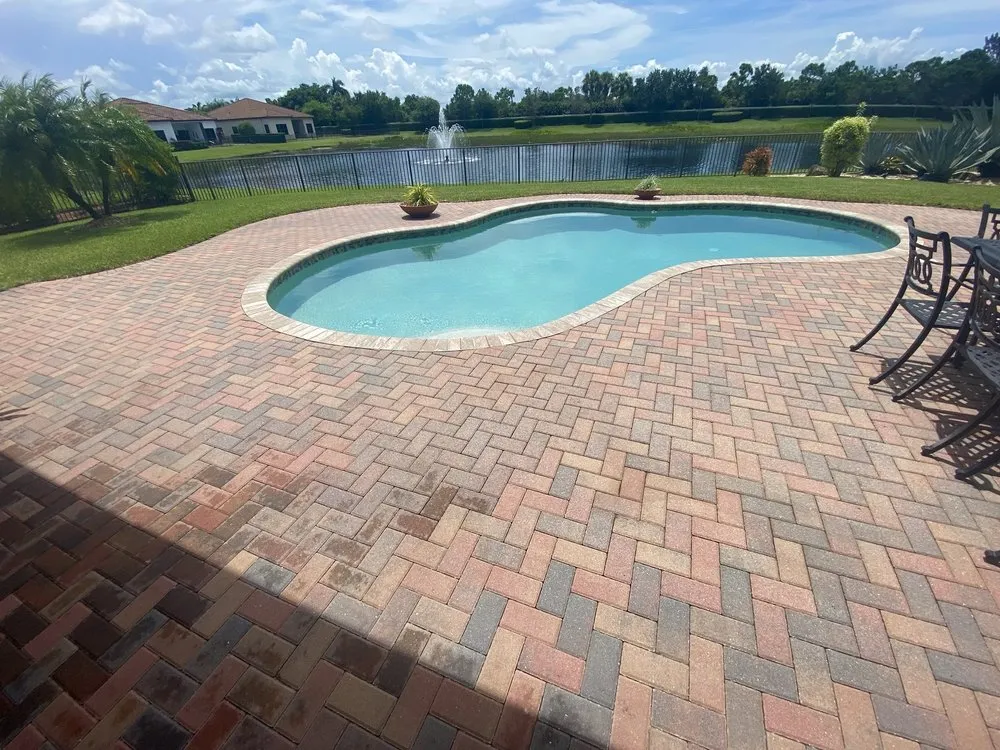 Slide of Sunshine Pressure Washing