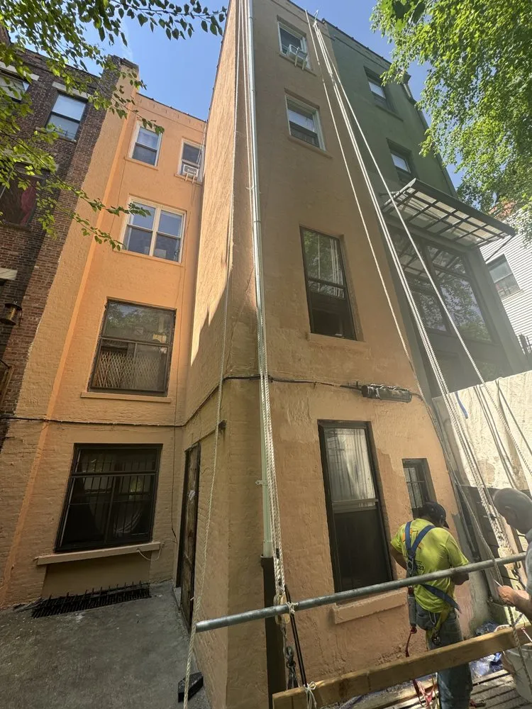 Reliable residential roofing service for homes across New York City, NY - Sunshine Restoration