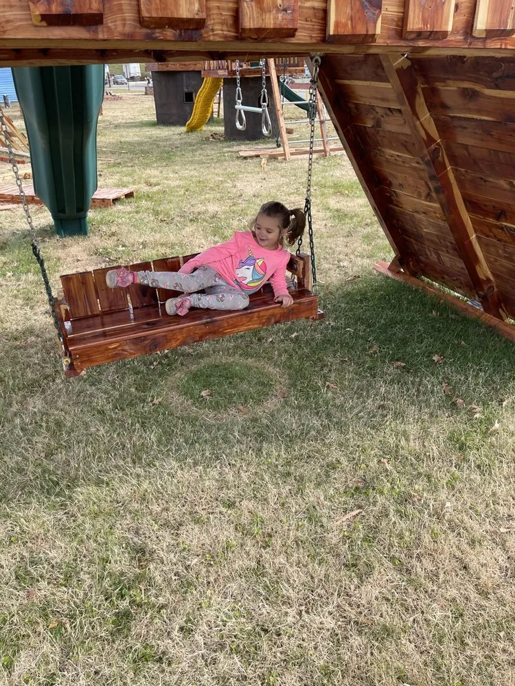 Slide of Sunshine roofing and siding