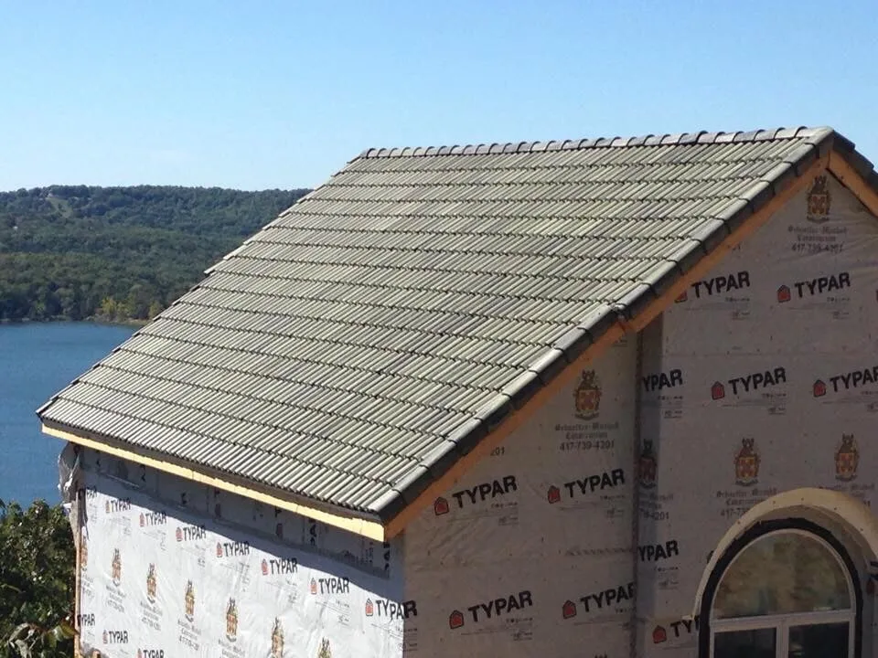 Slide of Sunshine Roofing