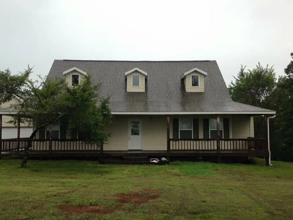 Slide of Sunshine Roofing