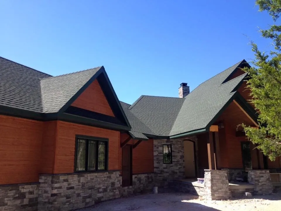 Slide of Sunshine Roofing