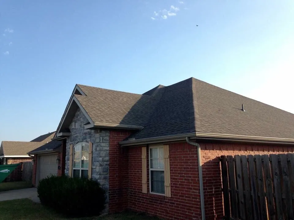 Slide of Sunshine Roofing