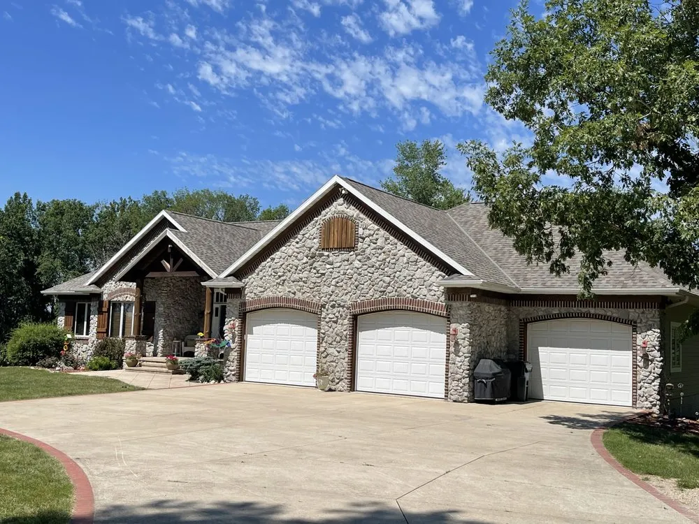 Expert residential roofing service near you in Swisher, IA by Sunstone Exteriors