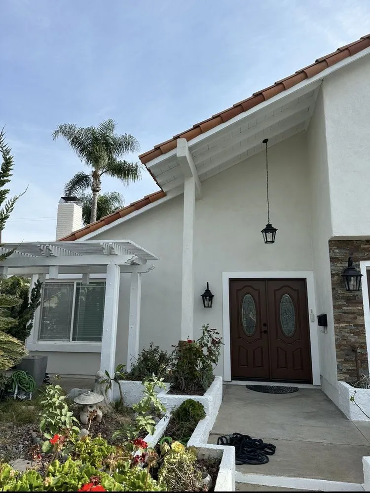 Slide of SunTrust Remodeling