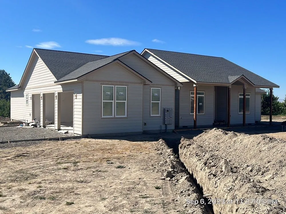 Slide of Sunvalley Exteriors