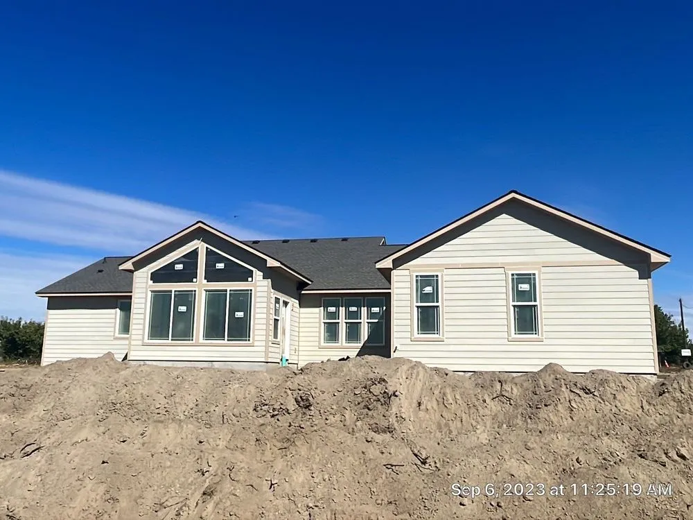 Slide of Sunvalley Exteriors