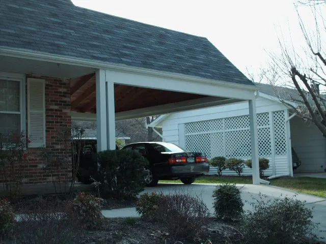 Professional residential roofing service for fast service in Harmans, MD by Super Handyman