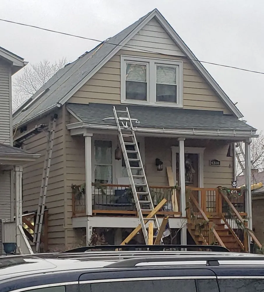 Slide of Super Roofer