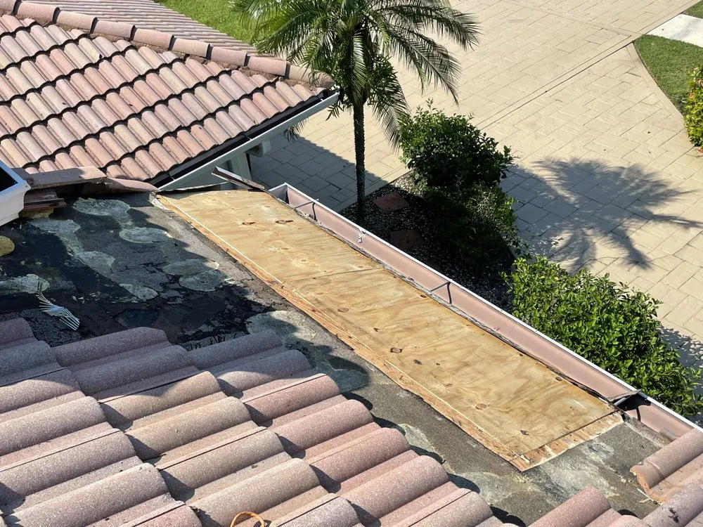 Slide of Super Roofers Of Florida