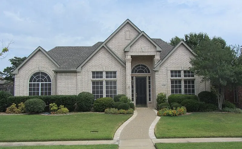 Slide of Super Roofman