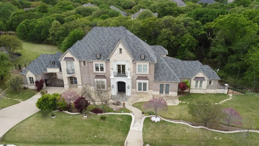 Slide of Super Roofman