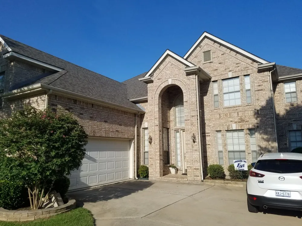 Slide of Super Roofman