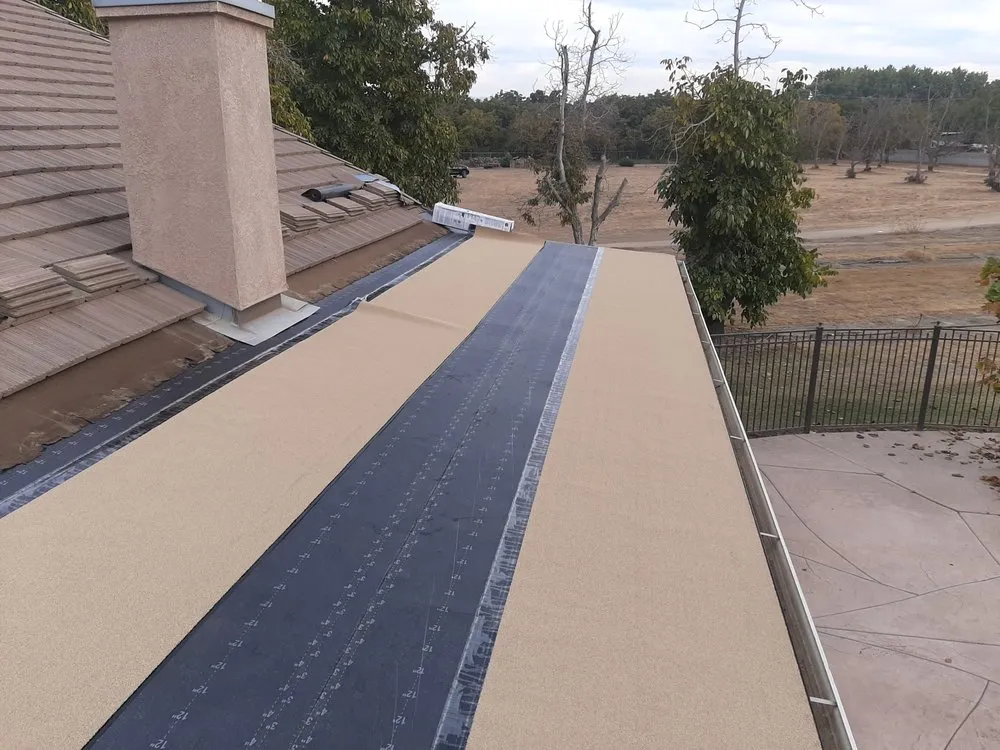 Slide of Super Service Roofing