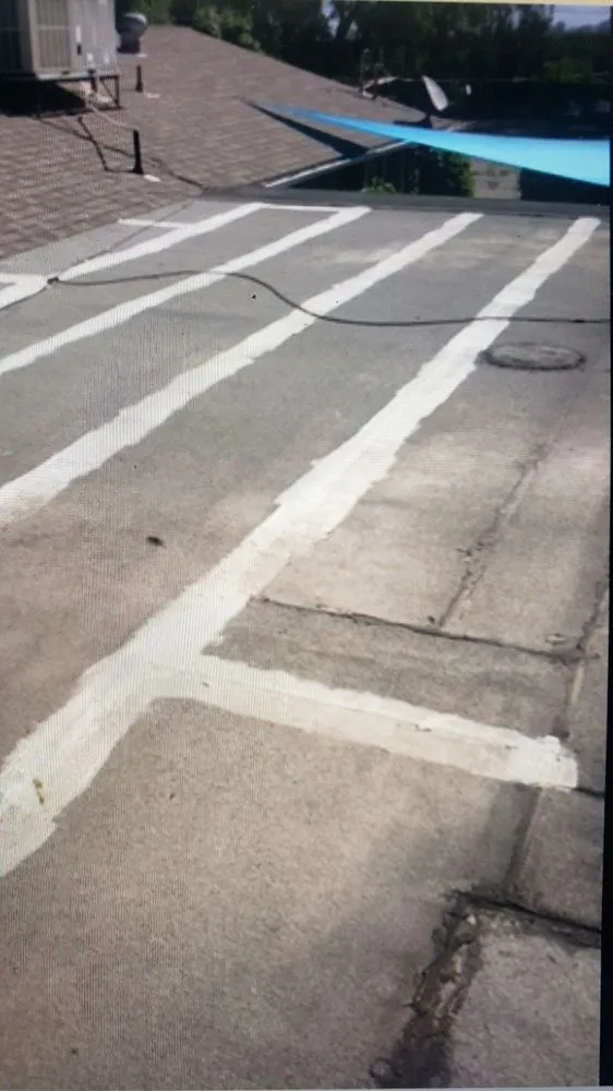 Slide of Super Service Roofing