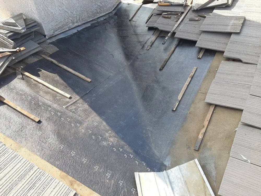 Slide of Super Service Roofing