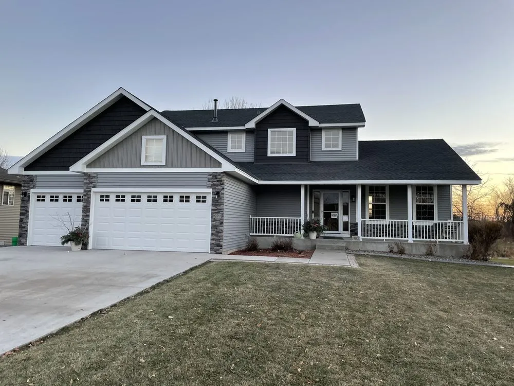 Slide of Super Siders