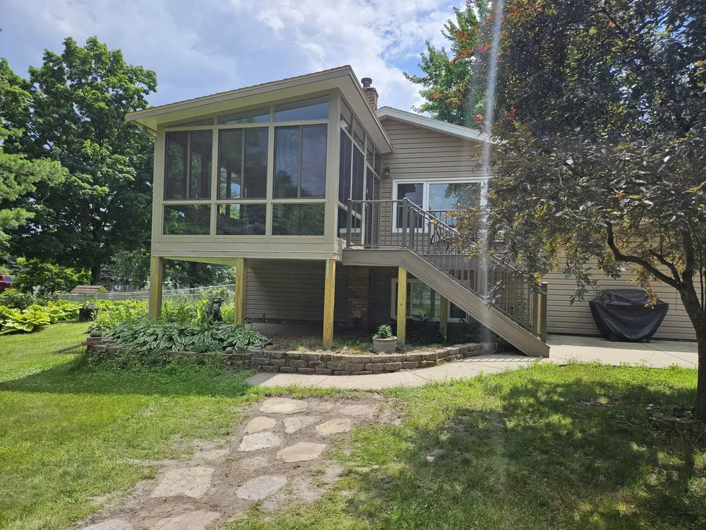 Slide of Super Siders