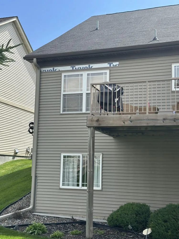 Slide of Super Siders