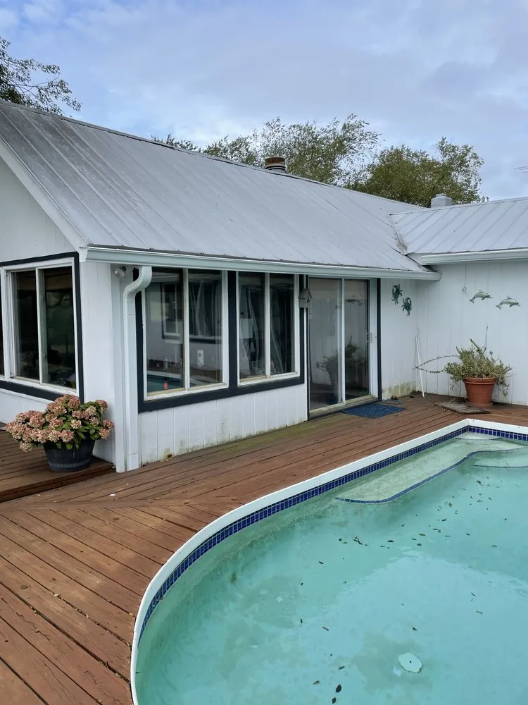 Slide of Superb Gutters