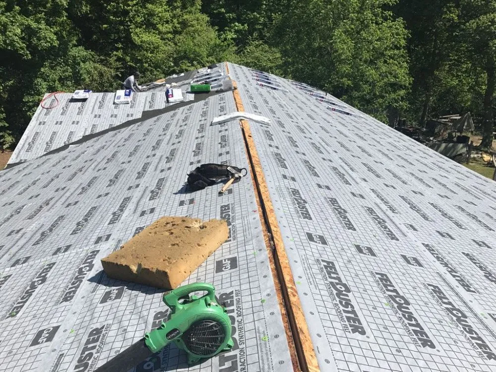 Top-rated roof repair after storm damage in Willow Spring, NC by Superb Roofing & Renovations