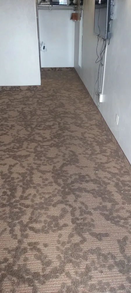 Slide of Superior 8 Renovations