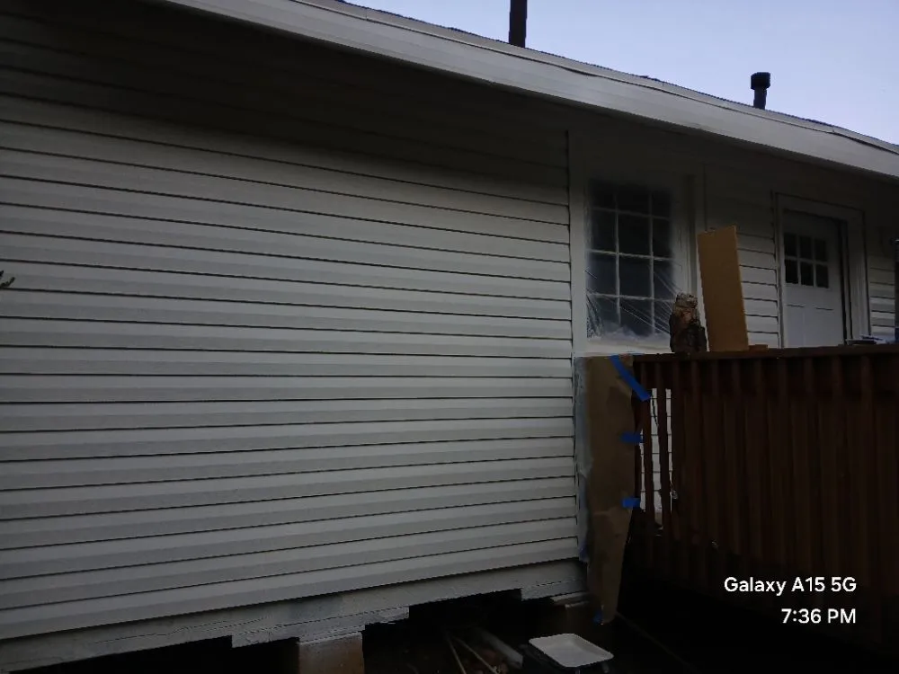 Slide of Superior 8 Renovations