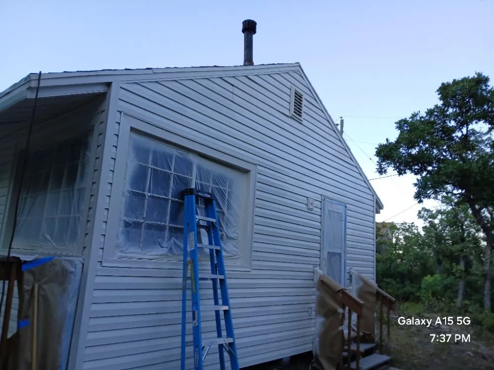 Slide of Superior 8 Renovations