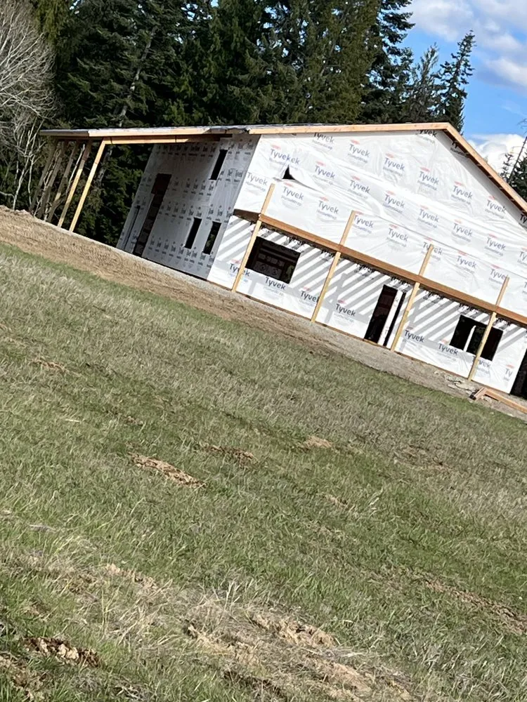 Reliable shingle roofing service same-day service across Coeur d'Alene, ID - Superior Built Buildings