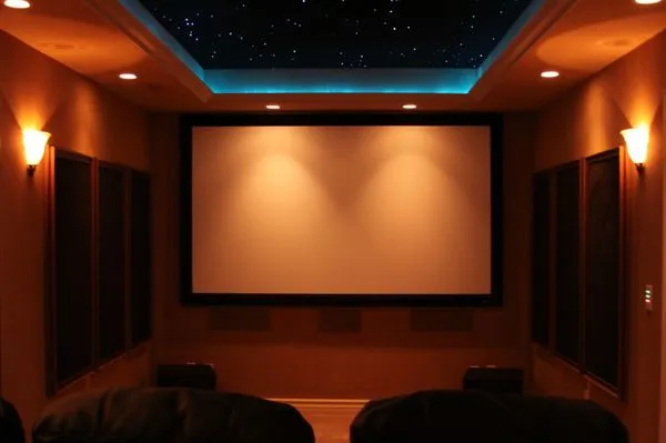 Superior Home Improvement Logo