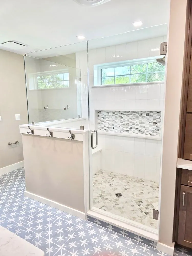 Slide of Superior Image Contracting