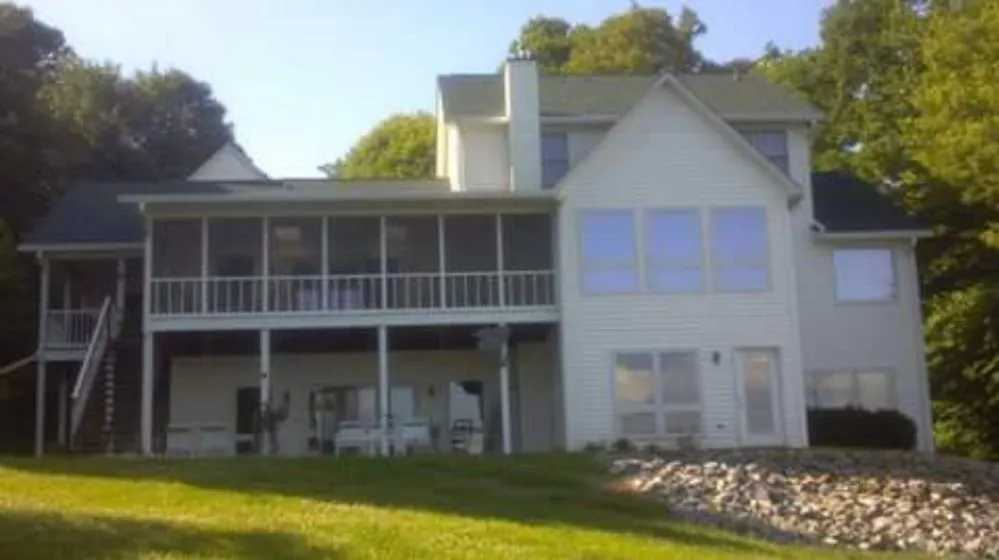 Slide of Superior Repair Services