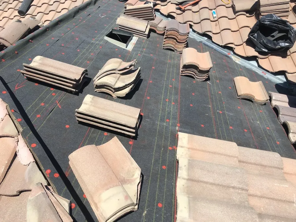 Licensed roof inspection for fast service in Sylmar, CA by Superior Roof Solutions