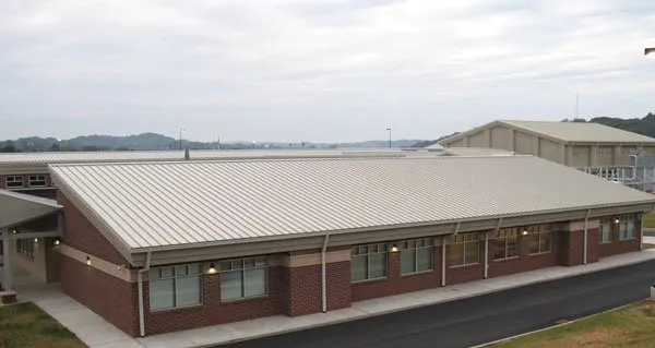 Licensed roof replacement for homes in Howard, OH by Superior Roof Systems