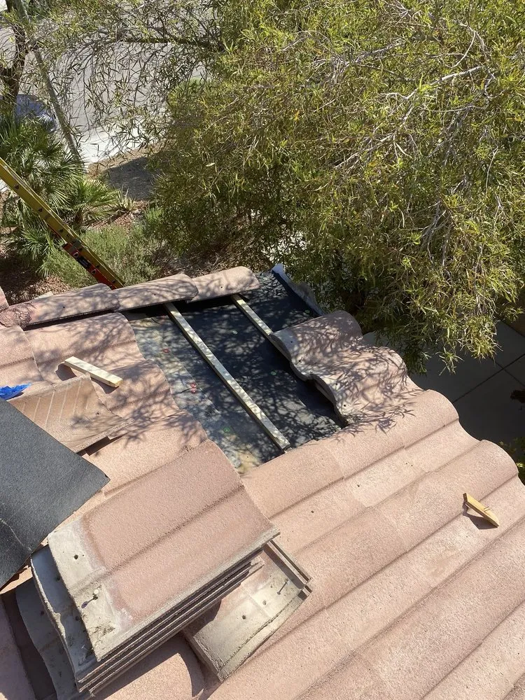 Slide of Superior Roofing & Waterproofing