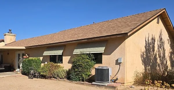 Superior Roofing Logo