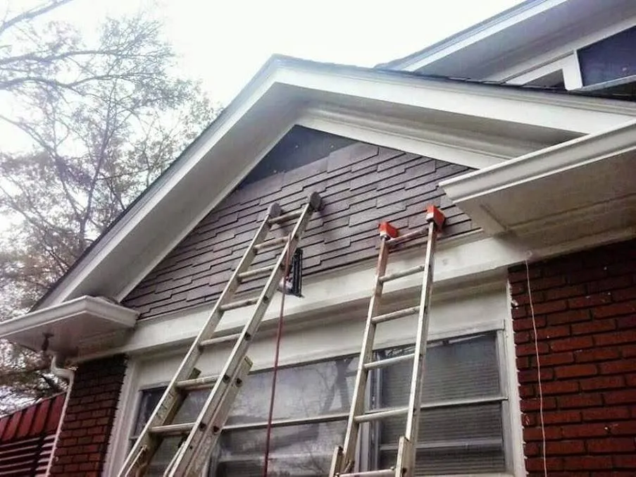 Slide of Superior Roofing Solutions