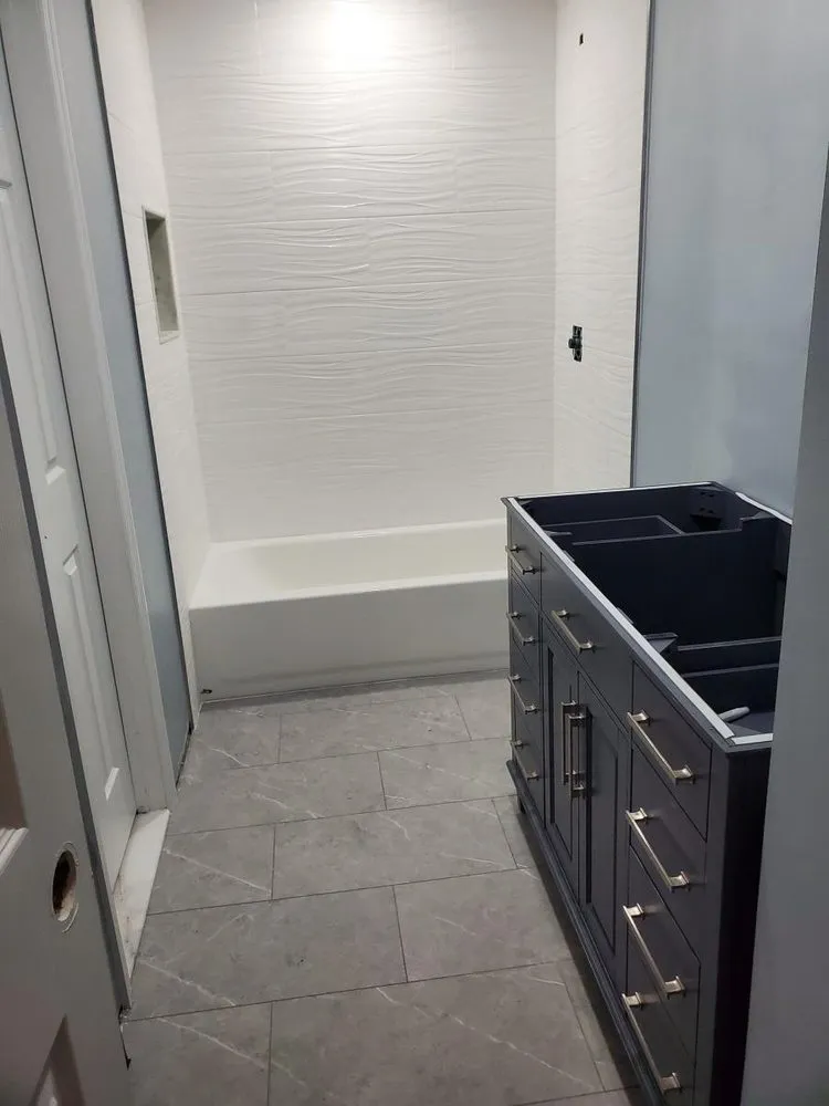 Slide of Supreme Construccion