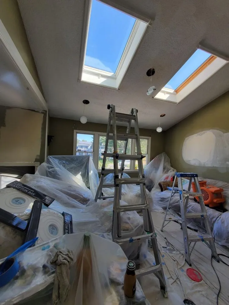 Slide of Supreme Construccion