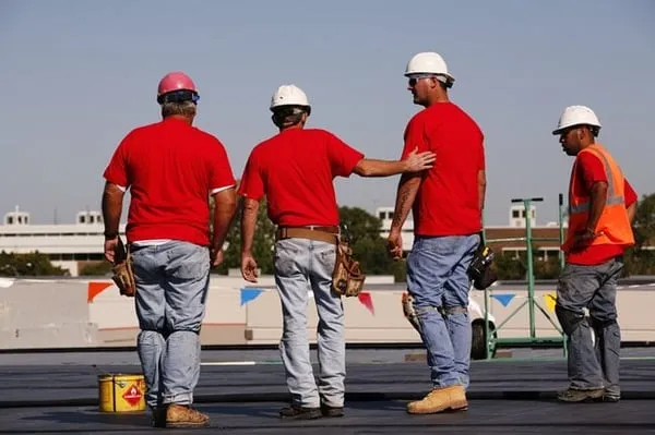 Supreme Contracting Logo