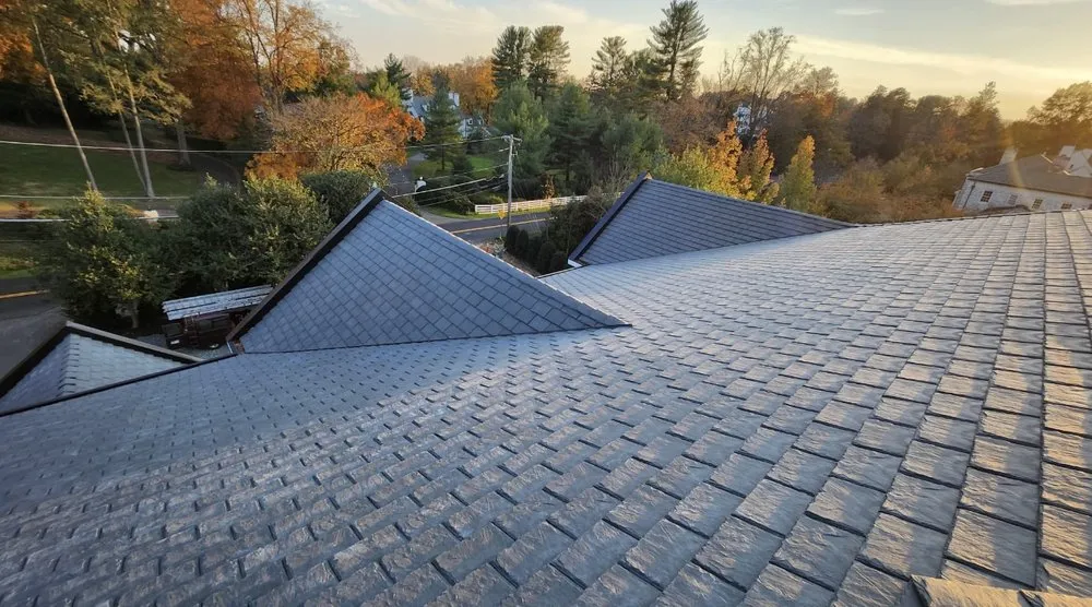 Slide of Supreme Contracting