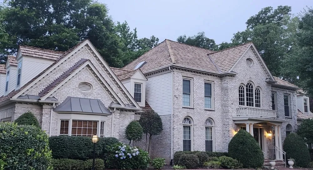 Slide of Supreme Contracting