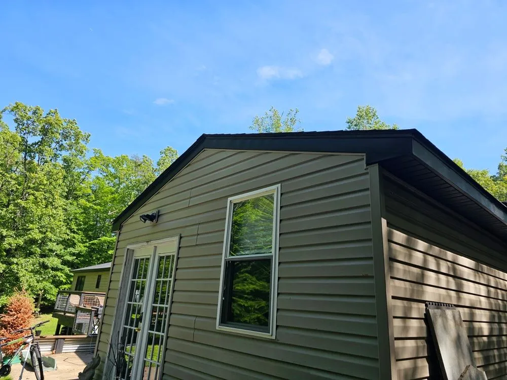 Slide of Supreme Contracting