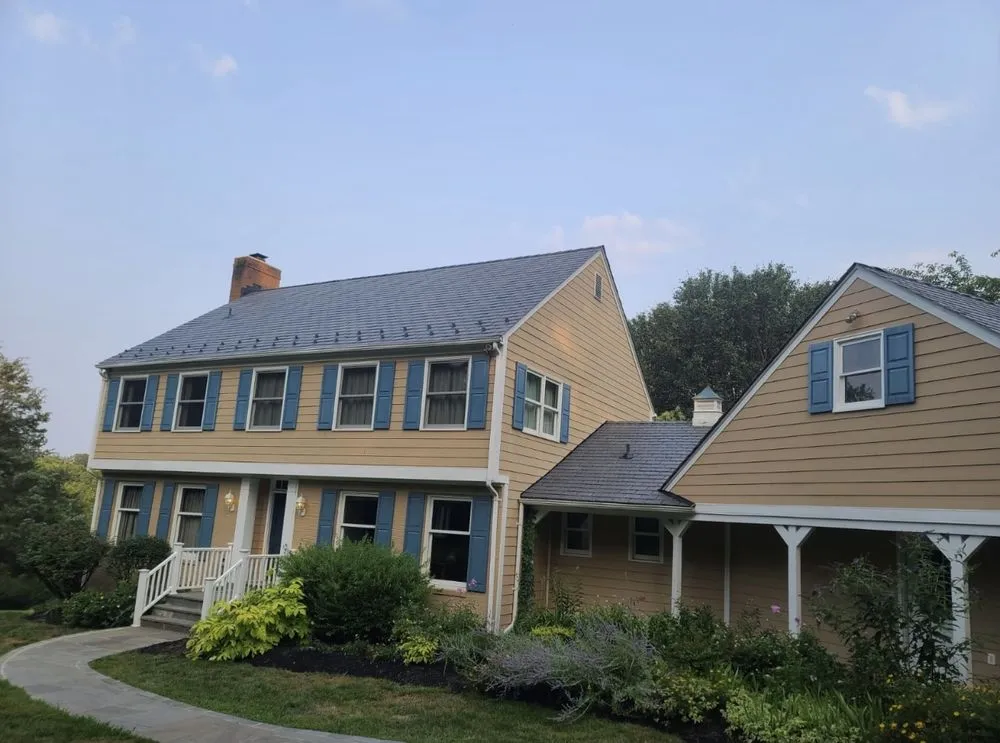 Slide of Supreme Contracting