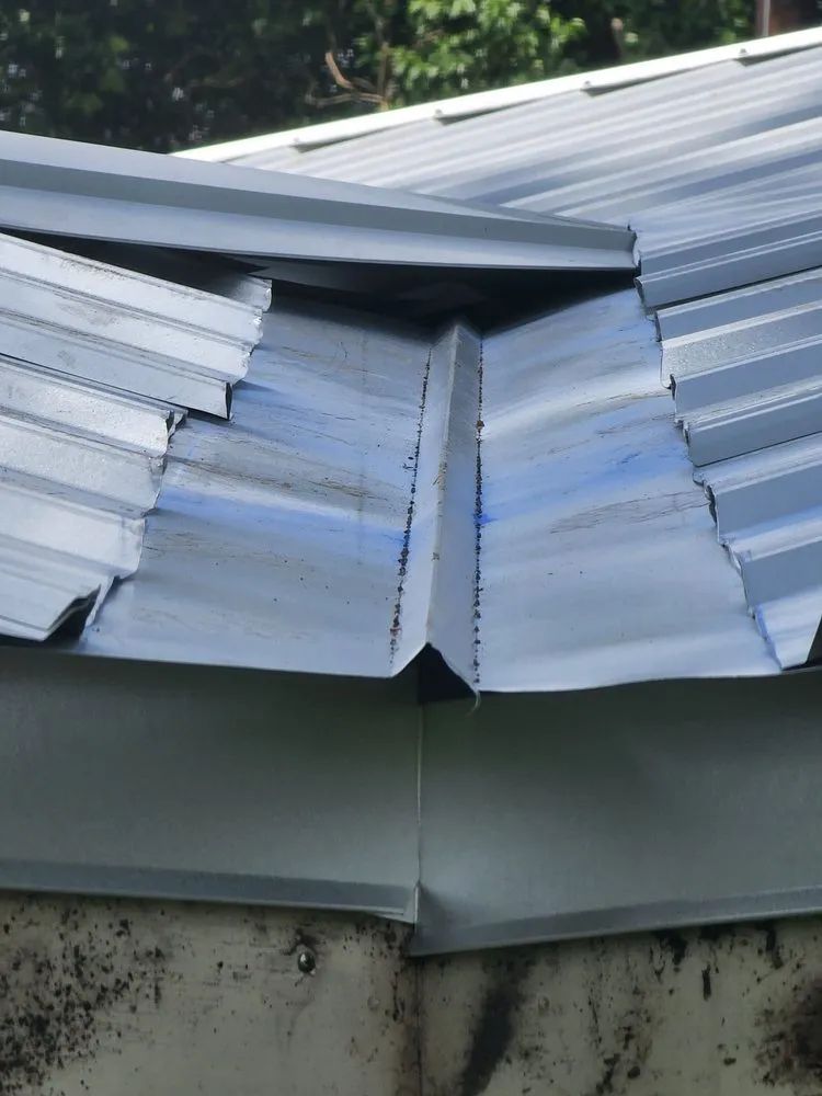 Slide of Supreme Roof Maintenance & Repair