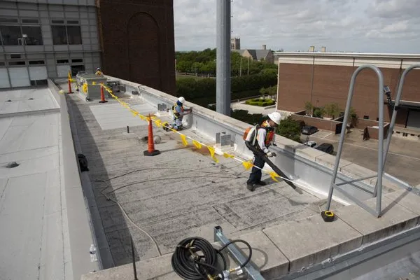 Supreme Roofing - Dallas, TX Logo