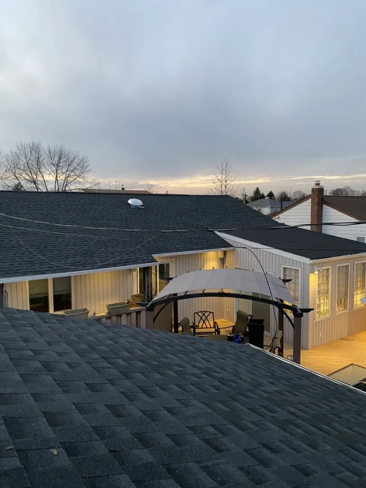 Slide of Supreme Roofing & Chimney