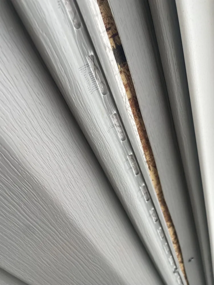 Slide of Supreme Roofing & Exterior