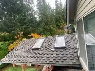 Slide of Supreme Roofing